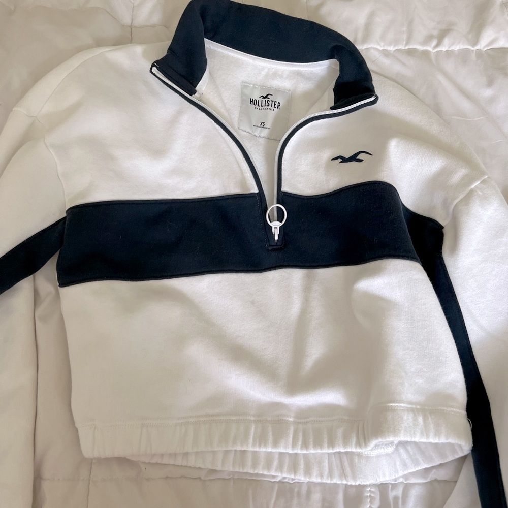 Cropped pull over